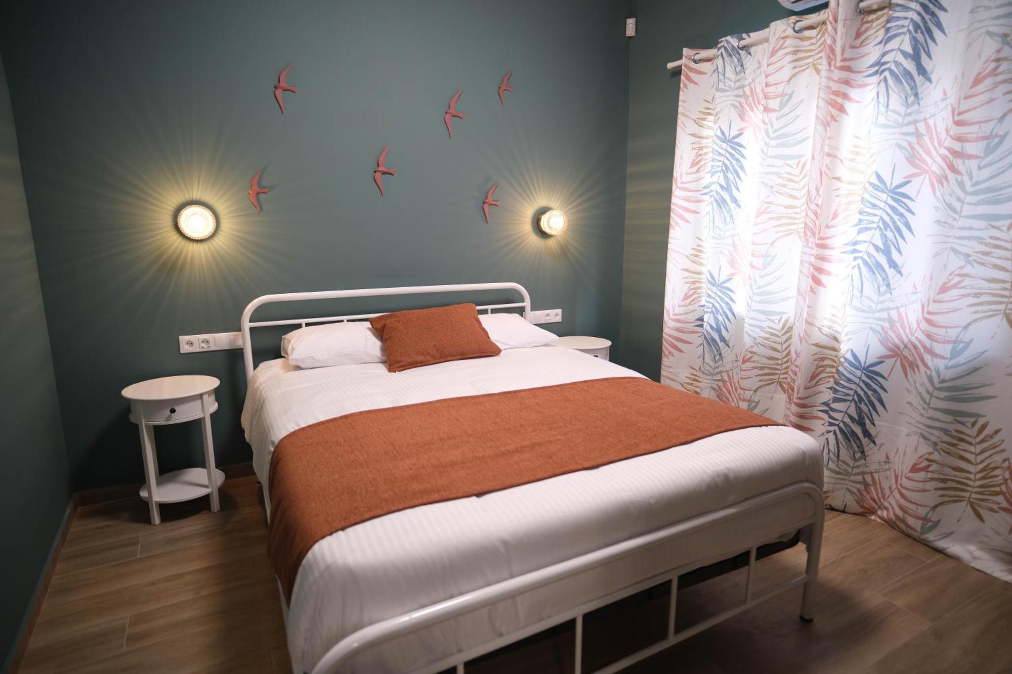 Caravin Wanderhome, 5 Min From Metro Nea Ionia Atenas Exterior foto